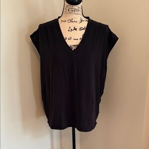 Athleta V-Neck Muscle Tee (Black)